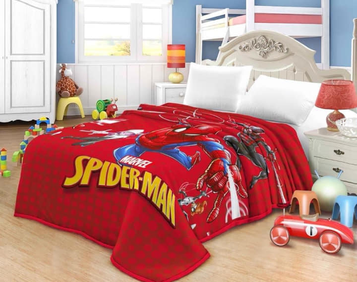 frazada-truelove-premium-spiderman-15-plazas-20220518155617.jpg